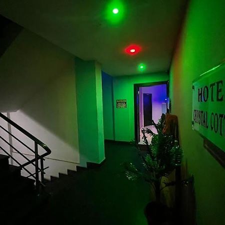 Hotel Crystal Cottage Μπουμπάνεσβαρ Εξωτερικό φωτογραφία